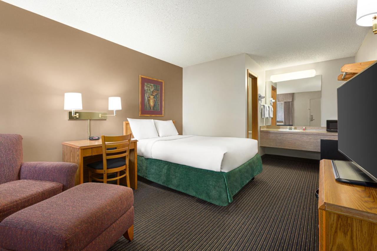 Travelodge By Wyndham Wellington Buitenkant foto